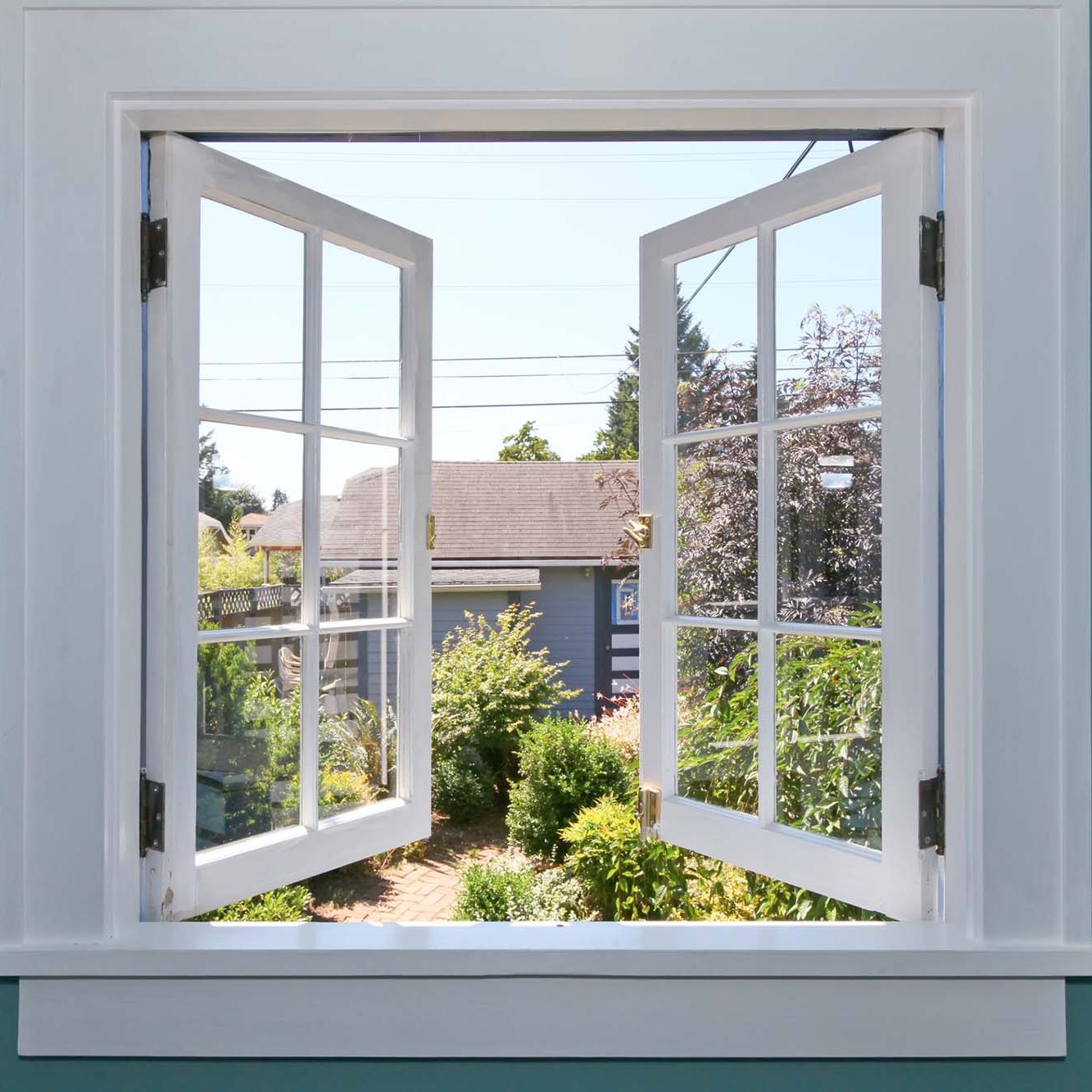 Casement window